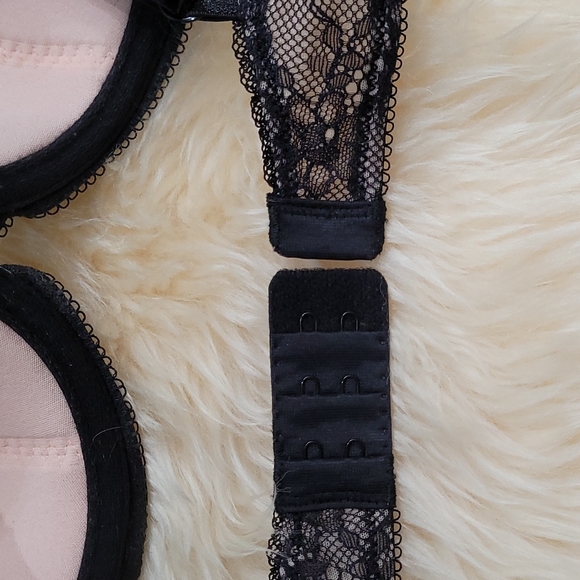 WACOAL | B.tempt'd Lacy Underwire Bra Bundle - 32C - Picture 13 of 14